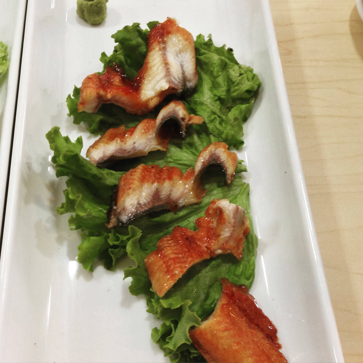 Sashimi de anguila_1 Sashimi de anguila_1