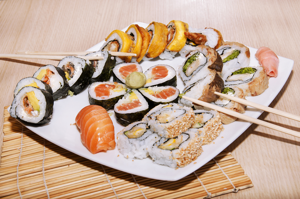 Combo Moshi Moshi 25 makis 1 nigiri_1 Combo Moshi Moshi 25 makis 1 nigiri_1